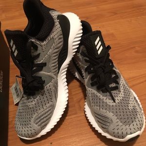 Adidas alpha bounce cammello Adidas alpha bounce cammello